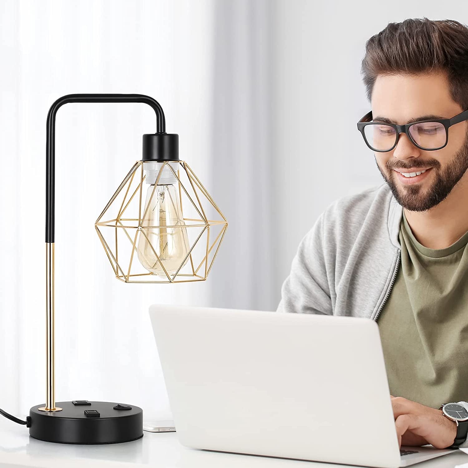 Industrial USB Desk Lamp, Edison Desk Lamp Gold Metal Cage Table Lamp with 2 USB Ports and 1 AC Outlet Vintage Bedside Nightstand Lamp for Bedroom, Living Room, Office (Gold)